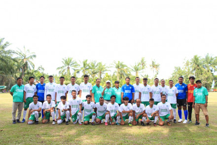 Album : Tim Sepak Bola Desa Kampung Padang